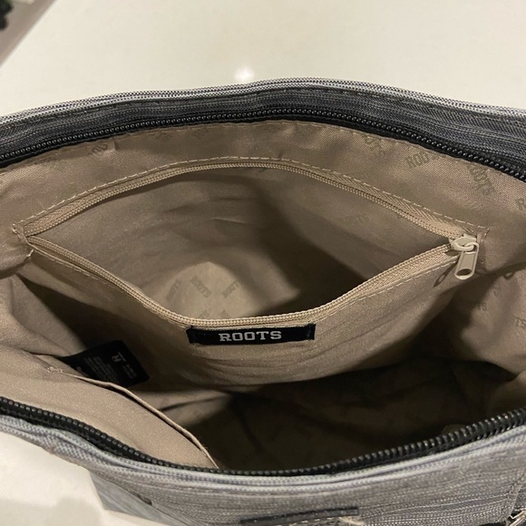 Roots Crossbody Bag - Picture 11 of 12
